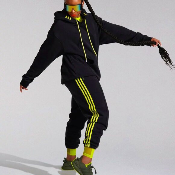 IVY PARK x adidas x Peloton Sweatpants (ALL GENDER) - Picture 1 of 5